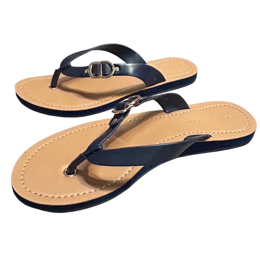 Kelly & Katie Womens Navy Blue Thong Sandals Buckle Detail Flip Flops Size 10M